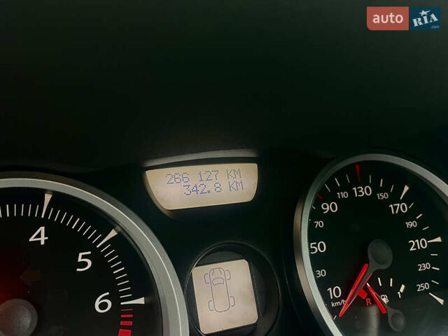Рено Меган 2007 в Полтаве на Automoto.ua Черный Рено Меган, объемом двигателя 1.6 л и пробегом 266 тыс. км за 4800 $, фото 6 на Automoto.ua