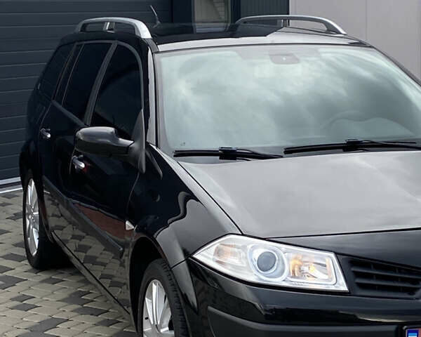 Черный Рено Меган, объемом двигателя 1.6 л и пробегом 220 тыс. км за 4499 $, фото 4 на Automoto.ua