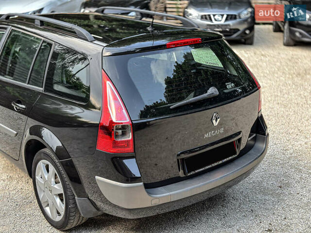 Черный Рено Меган, объемом двигателя 1.6 л и пробегом 203 тыс. км за 5500 $, фото 35 на Automoto.ua