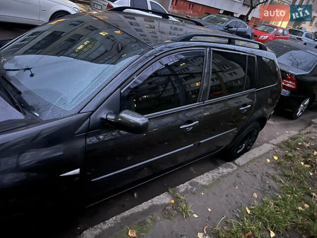 Черный Рено Меган, объемом двигателя 1.6 л и пробегом 250 тыс. км за 4500 $, фото 2 на Automoto.ua