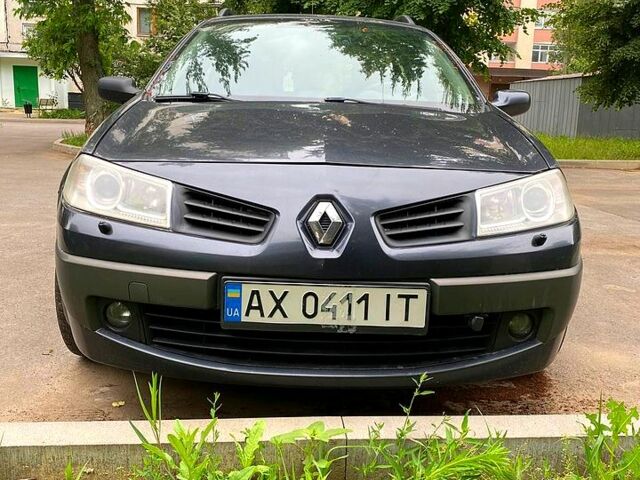 Черный Рено Меган, объемом двигателя 1.6 л и пробегом 212 тыс. км за 5300 $, фото 1 на Automoto.ua