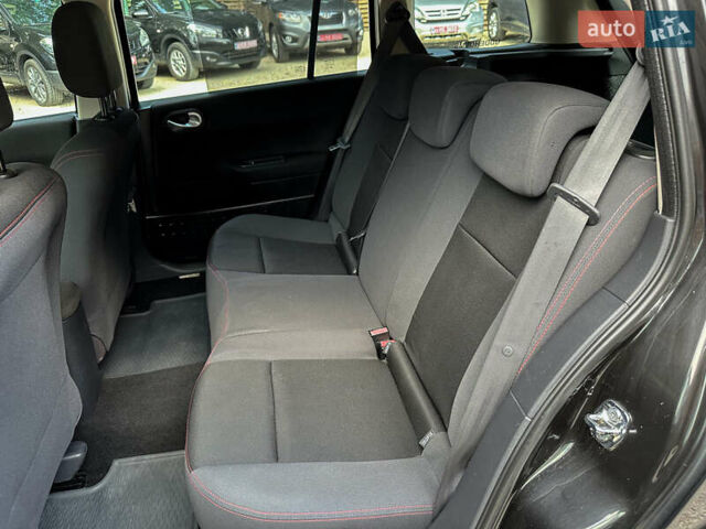 Черный Рено Меган, объемом двигателя 1.6 л и пробегом 203 тыс. км за 5500 $, фото 81 на Automoto.ua