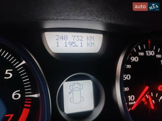 Чорний Рено Меган, об'ємом двигуна 1.6 л та пробігом 240 тис. км за 4900 $, фото 8 на Automoto.ua