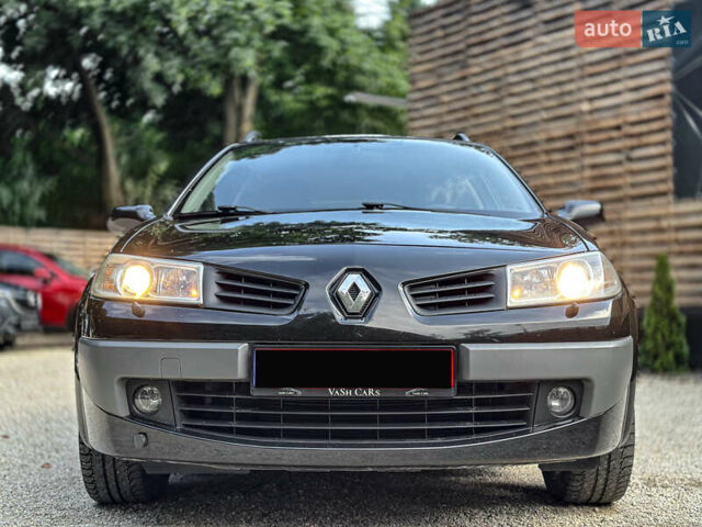 Черный Рено Меган, объемом двигателя 1.6 л и пробегом 203 тыс. км за 5500 $, фото 27 на Automoto.ua