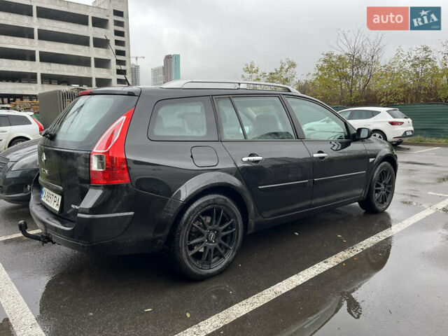 Черный Рено Меган, объемом двигателя 2 л и пробегом 240 тыс. км за 6300 $, фото 3 на Automoto.ua