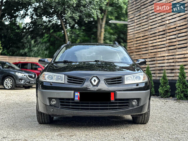 Черный Рено Меган, объемом двигателя 1.6 л и пробегом 203 тыс. км за 5500 $, фото 9 на Automoto.ua
