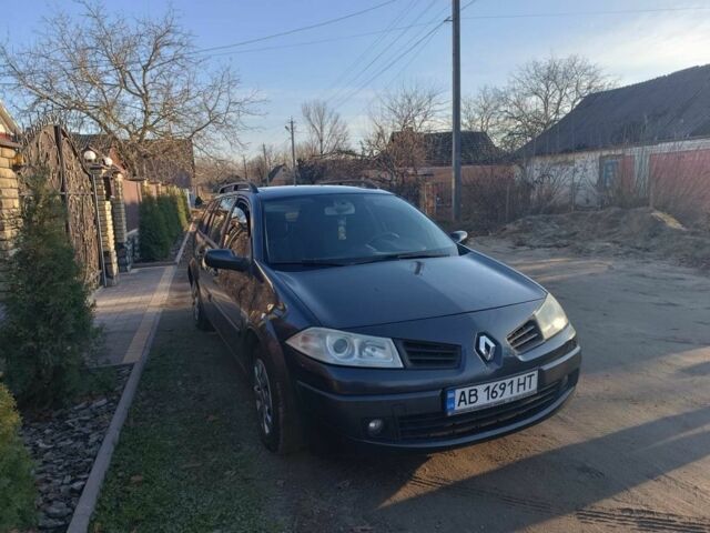 Черный Рено Меган, объемом двигателя 1.5 л и пробегом 298 тыс. км за 4600 $, фото 1 на Automoto.ua