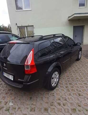 Рено Меган 2007 у Харкові на Automoto.ua Чорний Рено Меган, об'ємом двигуна 1.6 л та пробігом 245 тис. км за 5200 $, фото 3 на Automoto.ua