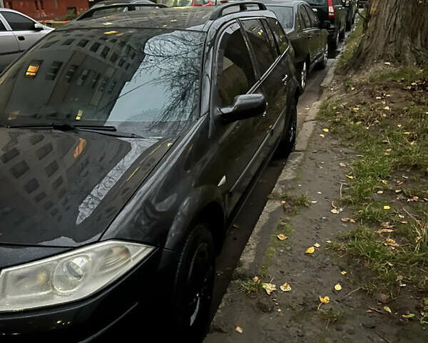 Черный Рено Меган, объемом двигателя 1.6 л и пробегом 250 тыс. км за 4500 $, фото 1 на Automoto.ua