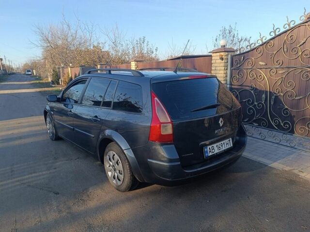 Черный Рено Меган, объемом двигателя 1.5 л и пробегом 298 тыс. км за 4600 $, фото 3 на Automoto.ua