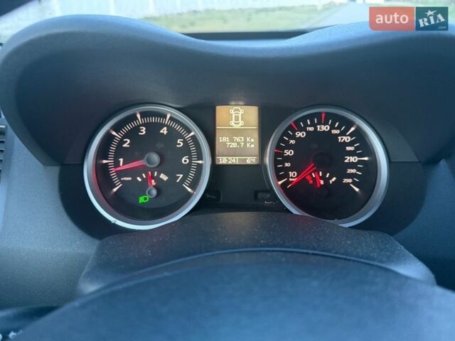 Черный Рено Меган, объемом двигателя 1.6 л и пробегом 182 тыс. км за 5200 $, фото 7 на Automoto.ua