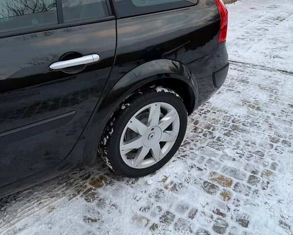 Чорний Рено Меган, об'ємом двигуна 1.6 л та пробігом 240 тис. км за 6200 $, фото 49 на Automoto.ua