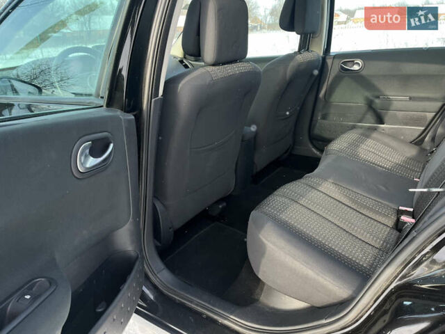 Чорний Рено Меган, об'ємом двигуна 1.6 л та пробігом 178 тис. км за 5850 $, фото 23 на Automoto.ua