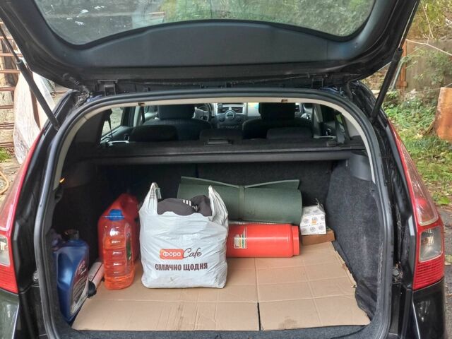 Чорний Рено Меган, об'ємом двигуна 1.6 л та пробігом 275 тис. км за 4800 $, фото 5 на Automoto.ua