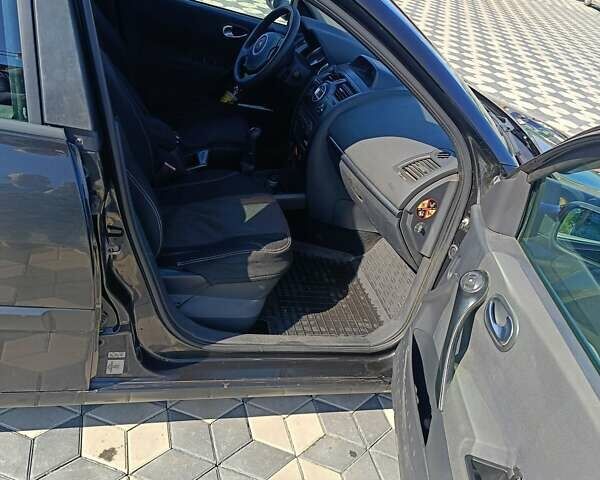 Рено Меган 2007 в Черноморске (Ильичевске) на Automoto.ua Черный Рено Меган, объемом двигателя 1.5 л и пробегом 364 тыс. км за 5700 $, фото 3 на Automoto.ua