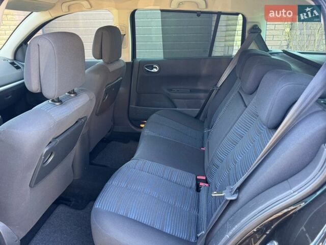 Черный Рено Меган, объемом двигателя 1.6 л и пробегом 236 тыс. км за 5999 $, фото 35 на Automoto.ua