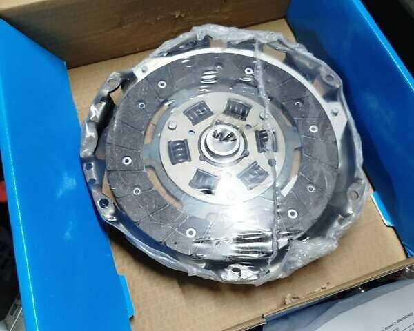 Чорний Рено Меган, об'ємом двигуна 1.6 л та пробігом 169 тис. км за 6150 $, фото 72 на Automoto.ua