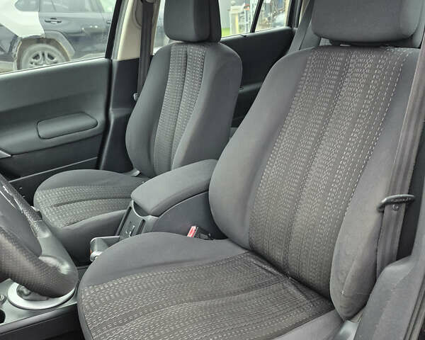 Черный Рено Меган, объемом двигателя 1.6 л и пробегом 215 тыс. км за 5499 $, фото 6 на Automoto.ua