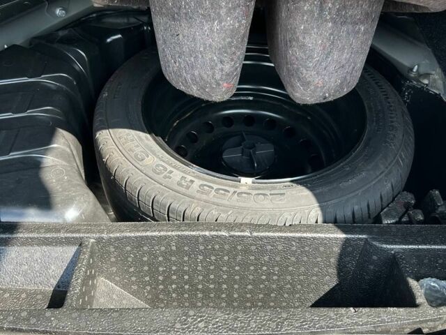 Чорний Рено Меган, об'ємом двигуна 1.6 л та пробігом 210 тис. км за 3500 $, фото 6 на Automoto.ua