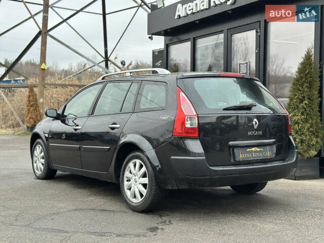 Черный Рено Меган, объемом двигателя 1.6 л и пробегом 240 тыс. км за 5100 $, фото 11 на Automoto.ua