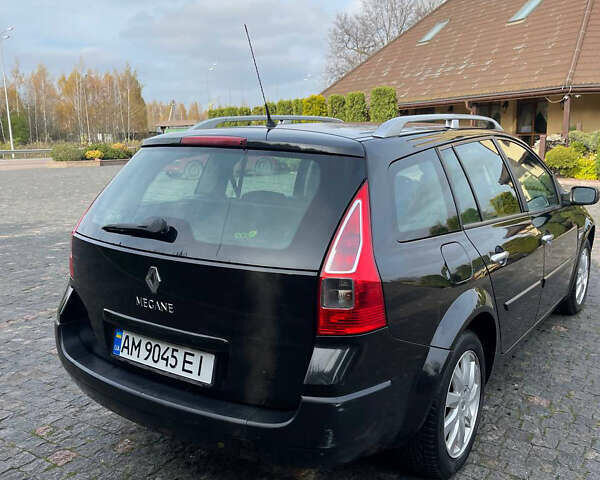 Черный Рено Меган, объемом двигателя 1.6 л и пробегом 235 тыс. км за 4200 $, фото 5 на Automoto.ua