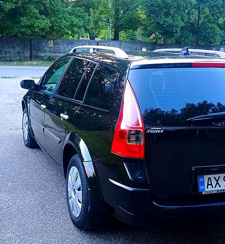 Чорний Рено Меган, об'ємом двигуна 1.9 л та пробігом 285 тис. км за 5300 $, фото 2 на Automoto.ua