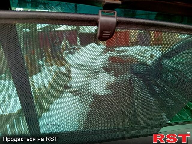 Черный Рено Меган, объемом двигателя 2 л и пробегом 225 тыс. км за 5200 $, фото 5 на Automoto.ua