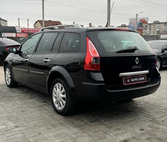 Черный Рено Меган, объемом двигателя 1.6 л и пробегом 160 тыс. км за 6300 $, фото 6 на Automoto.ua