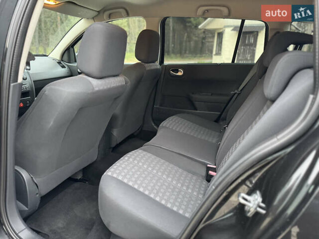 Чорний Рено Меган, об'ємом двигуна 1.6 л та пробігом 222 тис. км за 5450 $, фото 32 на Automoto.ua