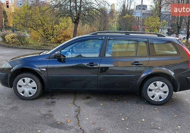 Черный Рено Меган, объемом двигателя 1.6 л и пробегом 235 тыс. км за 4850 $, фото 8 на Automoto.ua