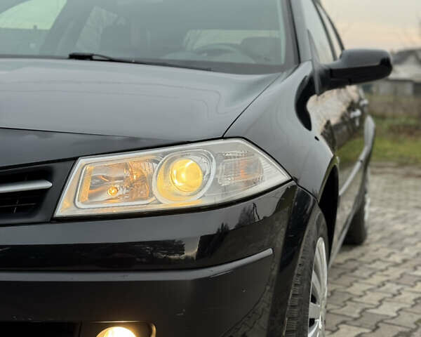 Чорний Рено Меган, об'ємом двигуна 1.6 л та пробігом 222 тис. км за 5450 $, фото 8 на Automoto.ua