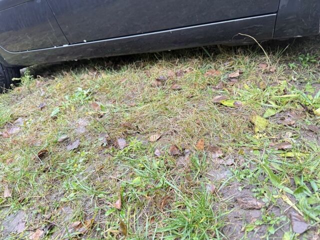 Черный Рено Меган, объемом двигателя 1.5 л и пробегом 400 тыс. км за 2600 $, фото 7 на Automoto.ua