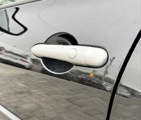 Черный Рено Меган, объемом двигателя 1.6 л и пробегом 160 тыс. км за 6300 $, фото 14 на Automoto.ua