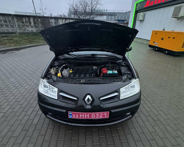 Чорний Рено Меган, об'ємом двигуна 1.6 л та пробігом 234 тис. км за 6500 $, фото 50 на Automoto.ua