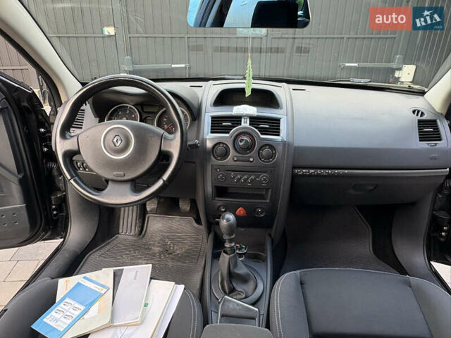 Чорний Рено Меган, об'ємом двигуна 1.5 л та пробігом 180 тис. км за 5200 $, фото 6 на Automoto.ua