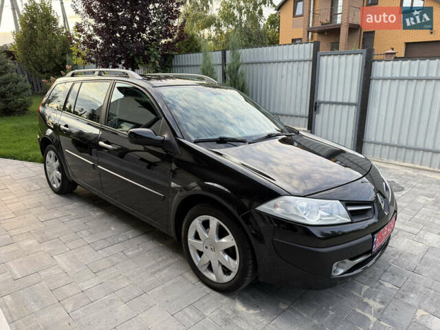 Черный Рено Меган, объемом двигателя 2 л и пробегом 160 тыс. км за 6800 $, фото 2 на Automoto.ua