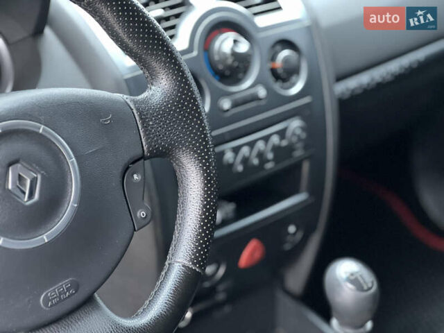 Чорний Рено Меган, об'ємом двигуна 1.5 л та пробігом 261 тис. км за 3950 $, фото 28 на Automoto.ua