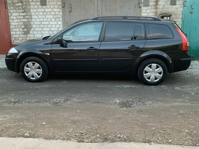 Чорний Рено Меган, об'ємом двигуна 1.6 л та пробігом 185 тис. км за 6199 $, фото 5 на Automoto.ua