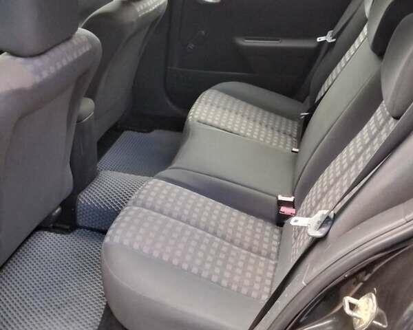 Черный Рено Меган, объемом двигателя 1.6 л и пробегом 260 тыс. км за 4700 $, фото 3 на Automoto.ua