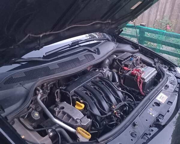 Черный Рено Меган, объемом двигателя 1.6 л и пробегом 320 тыс. км за 5500 $, фото 13 на Automoto.ua