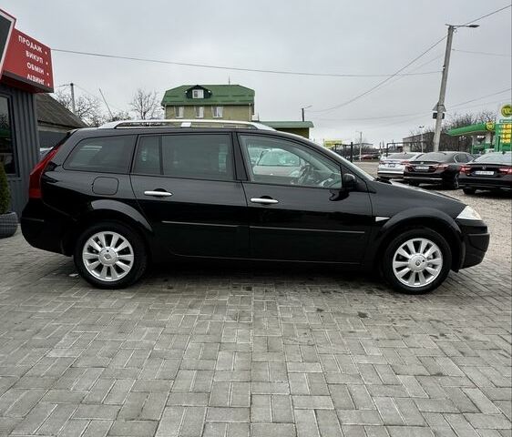 Черный Рено Меган, объемом двигателя 1.6 л и пробегом 160 тыс. км за 6300 $, фото 2 на Automoto.ua