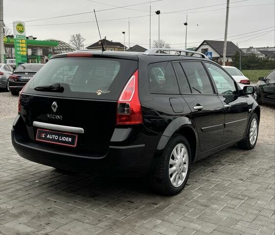 Черный Рено Меган, объемом двигателя 1.6 л и пробегом 160 тыс. км за 6300 $, фото 3 на Automoto.ua