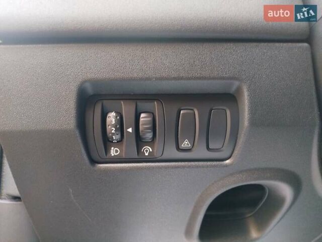 Чорний Рено Меган, об'ємом двигуна 1.6 л та пробігом 185 тис. км за 6199 $, фото 93 на Automoto.ua