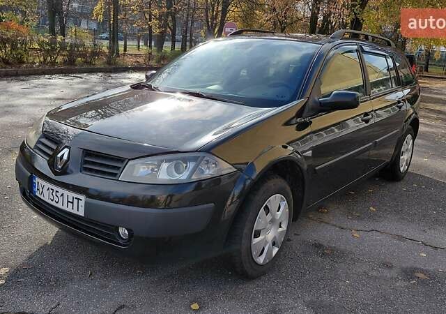 Черный Рено Меган, объемом двигателя 1.6 л и пробегом 235 тыс. км за 4850 $, фото 2 на Automoto.ua