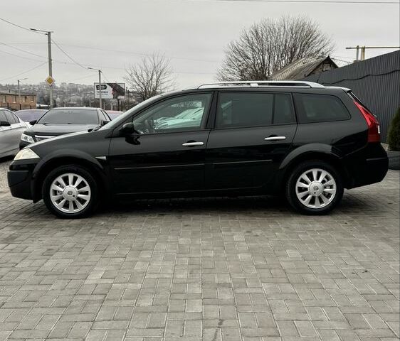 Черный Рено Меган, объемом двигателя 1.6 л и пробегом 160 тыс. км за 6300 $, фото 7 на Automoto.ua