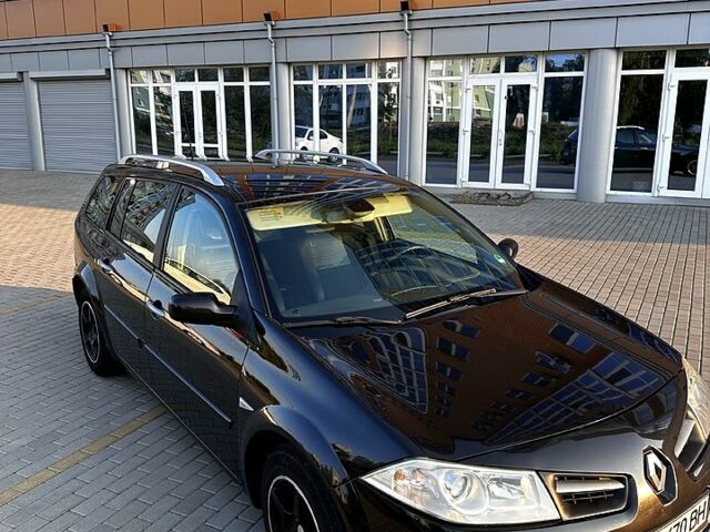 Черный Рено Меган, объемом двигателя 1.9 л и пробегом 230 тыс. км за 4790 $, фото 5 на Automoto.ua