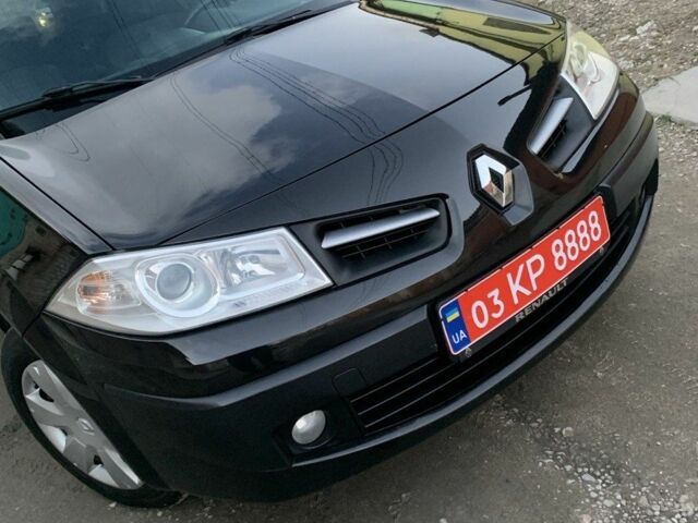Чорний Рено Меган, об'ємом двигуна 1.6 л та пробігом 185 тис. км за 6199 $, фото 6 на Automoto.ua