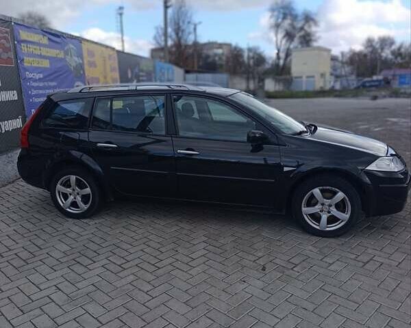 Черный Рено Меган, объемом двигателя 1.6 л и пробегом 300 тыс. км за 4700 $, фото 5 на Automoto.ua