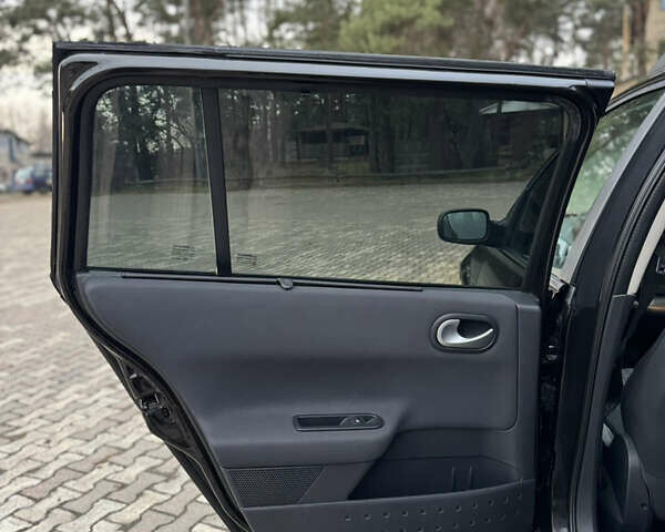 Чорний Рено Меган, об'ємом двигуна 1.6 л та пробігом 222 тис. км за 5450 $, фото 31 на Automoto.ua