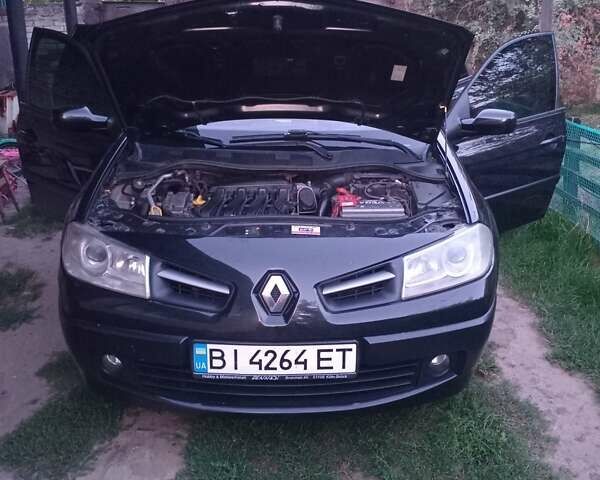 Черный Рено Меган, объемом двигателя 1.6 л и пробегом 320 тыс. км за 5500 $, фото 7 на Automoto.ua